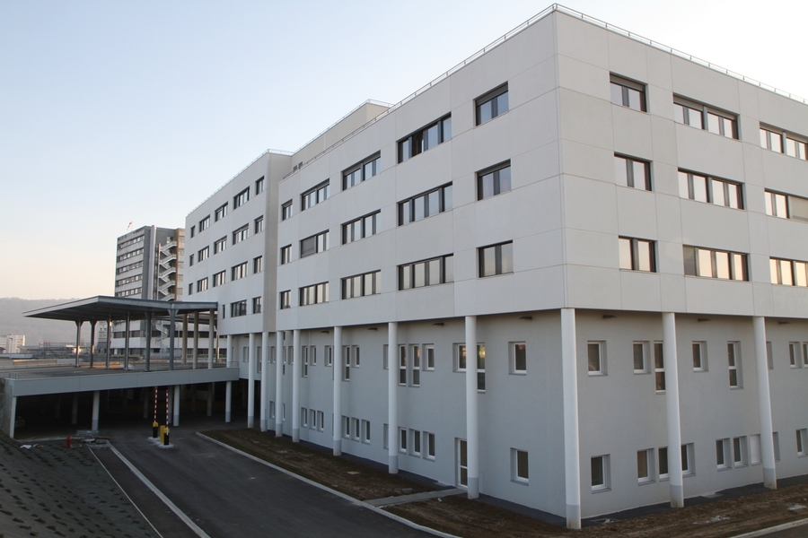 Le CHU de Besançon achève d'emménager l'hôpital Jean Minjoz