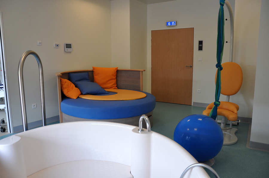 L'une des salles nature de la nouvelle maternité du CHU Amiens-Picardie