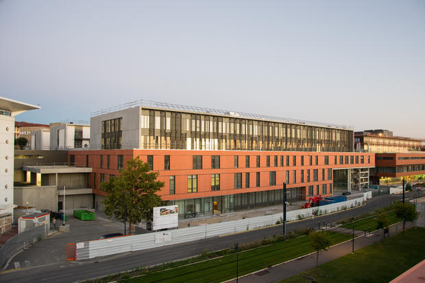 Le bâtiment urgences-réanimation-médecine du CHU de Toulouse (Haute-Garonne)