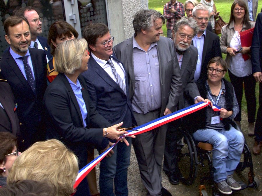 Le maire de Saint-Omer et président de la Capso François Decoster accompagnait Sophie Cluzel et les représentants des associations partenaires dans ce projet.
