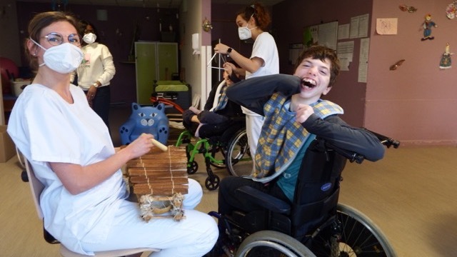 À l'IME Le Landais un hébergement des jeunes polyhandicapés a été maintenu. (Emmanuelle Deleplace/Hospimedia)