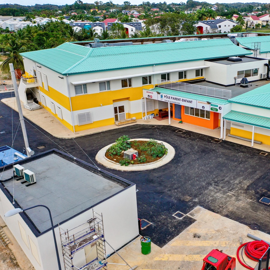 Le CHU de PointeàPitre réceptionne les murs de sa maternité