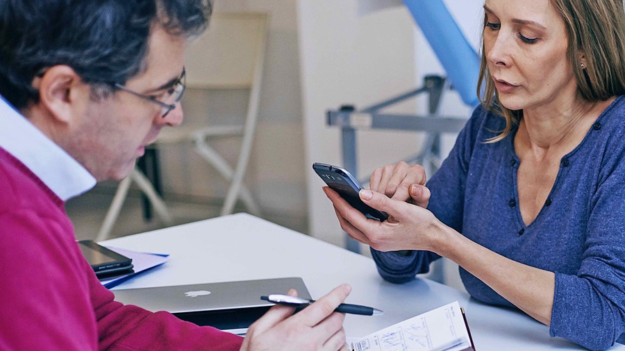 Le CNCPH regarde le futur calendrier des évaluations des établissements  médico-sociaux avec étonnement. (Alice S./BSIP)