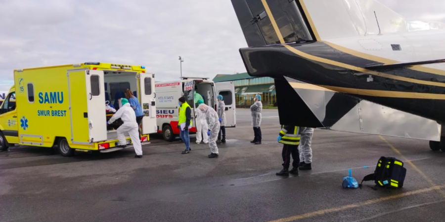 Deux patientes de réanimation du CH de Bastia ont été transférées le 5 janvier par évacuation sanitaire vers le CHU de Brest. (ARS Corse/ARS Bretagne)