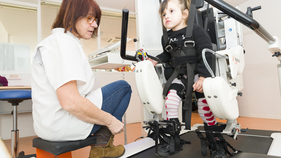 Dans son rapport, l'Opecst livre sept propositions pour développer l'écosystème des aides techniques. (A. Noor/Image Point FR/BSIP)