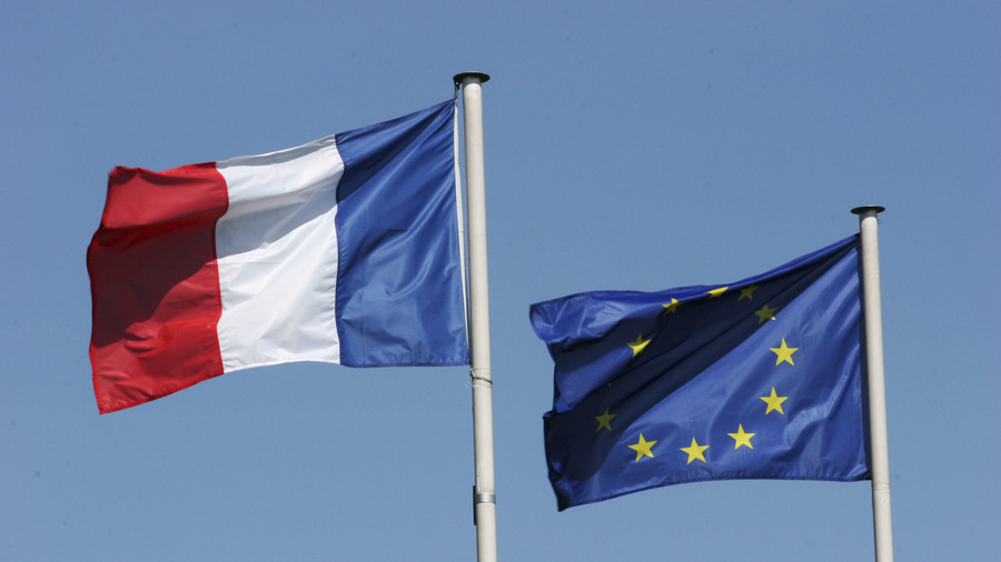 Vingt-cinq événements européens consacrés au numérique en santé se sont tenus au cours de la présidence française du conseil de l'Union européenne. Une mobilisation qui traduit le besoin de visibilité, de sensibilisation et de partage autour du sujet. (Deloche/BSIP)