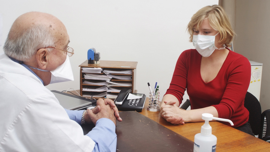 Afin d'améliorer la qualité de vie des personnes vivant avec une épilepsie, il est nécessaire que tous soient mieux informés sur les effets de la pathologie : le grand public mais également les professionnels de santé. (Humbert/BSIP)