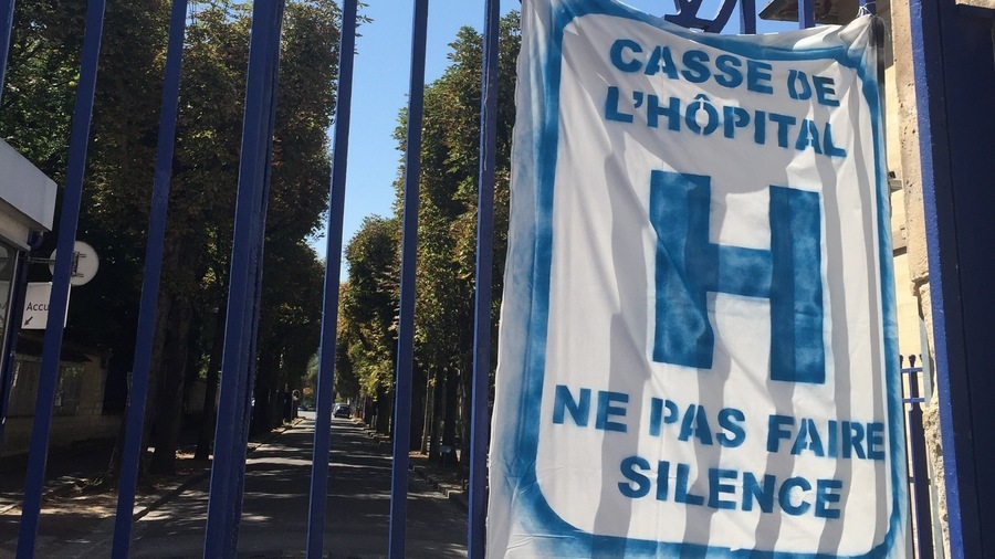 En crise profonde depuis des années, la psychiatrie fait aussi face en parallèle, régulièrement, à des périodes d'ultra-médiatisation, sans réels effets sur le cours des réformes. (Caroline Cordier/Hospimedia)