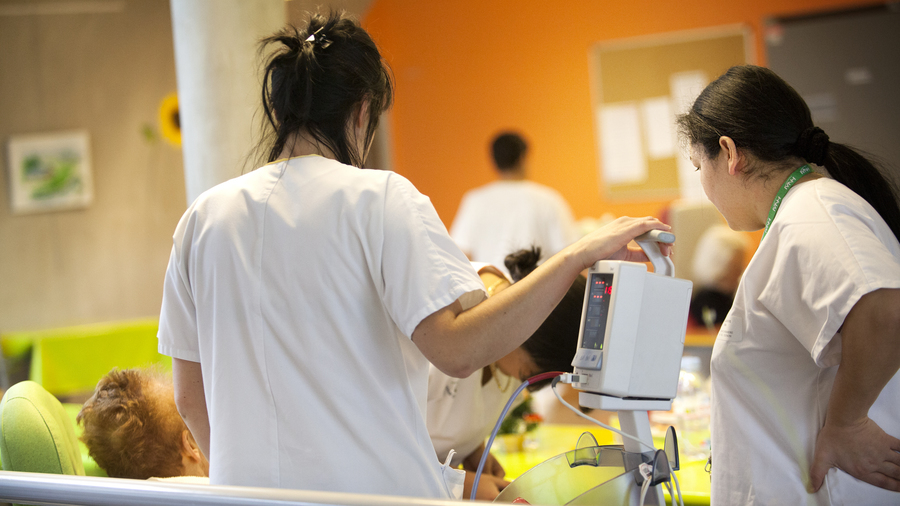 Le développement des évaluations anticipées des résidents d'Ehpad fait partie des actions prévues dans la feuille de route stratégique de l'hospitalisation à domicile 2021-2026. (Amélie Benoist/BSIP)