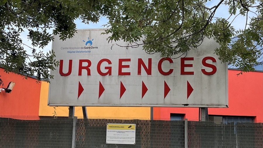 Le service d'urgences générales du CH Delafontaine à Saint-Denis dispose désormais de quinze lits d'aval de courte durée pour les urgences psychiatriques, principalement gérés par l'EPS Ville-Évrard. (Caroline Cordier/Hospimedia)
