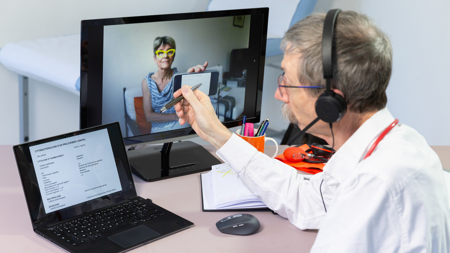 La première prise en charge du dispositif médical numérique de télésurveillance concerne Cureety Techcare. (Collanges/Image point FR/BSIP)