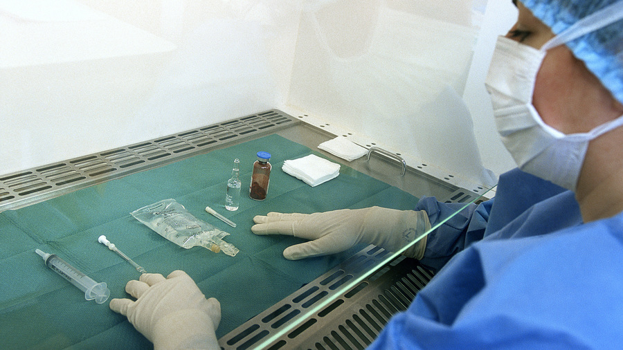 Les organisations syndicales de pharmaciens hospitaliers proposent d'ouvrir la possibilité d'accès à un second diplôme d'études spécialisées. (Edwige/BSIP)