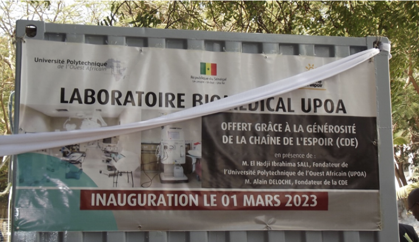 L'ONG a doté l'université polytechnique de l'Ouest africain d'un laboratoire d'étude dans le cadre d'un partenariat. Il a été inauguré le 1er mars 2023. (La Chaîne de l'espoir)