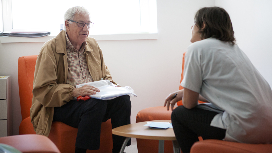 Près d'un tiers des patients n'ont pas eu l'accès souhaité aux soins de support, ce qui souligne pour l'Afsos une nette marge de progression au sein des établissements de santé ou en ville. (Amélie Benoist/Image Point FR/BSIP)