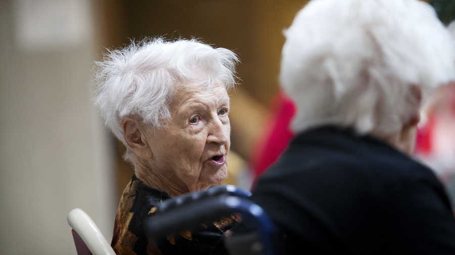 L'évaluation de la qualité des établissements médico-sociaux se concentre sur la présence ou non d'un conseil de la vie sociale. (Amélie Benoist/Image Point FR/BSIP)