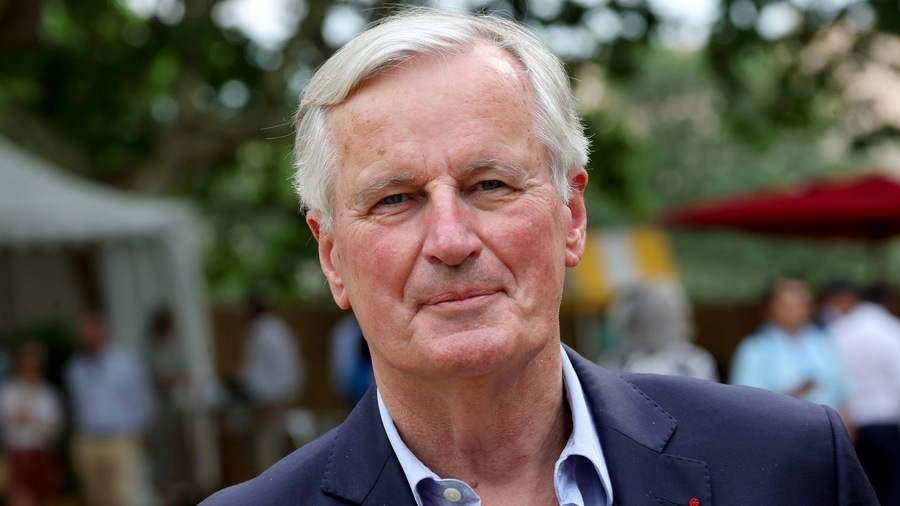 Âgé de 73 ans, Michel Barnier affiche une longue carrière politique à droite, ayant déjà été député, sénateur, eurodéputé et plusieurs fois ministre et commissaire européen. (Alain Robert/Sipa)