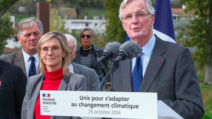 Le Premier ministre a présenté les grandes lignes du troisième plan national d'adaptation au changement climatique à Givors dans le Rhône. (Bony/Sipa)