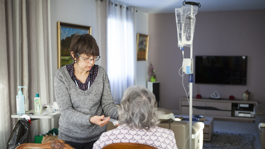 Les immunothérapies et certains antibiotiques sous réserve hospitalière ne sont aujourd'hui pas accessibles en ville, un blocage juridique que les Psad veulent voir évoluer. (Amélie Benoist/Image Point FR/BSIP)