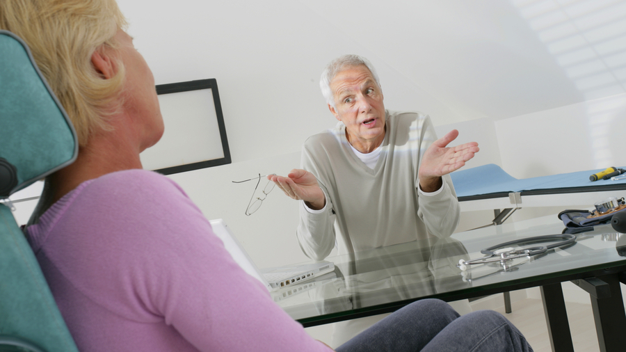 Comme tous les employeurs, les établissements de santé doivent répondre à leur obligation d'emploi des travailleurs handicapés. (Chassenet/BSIP)