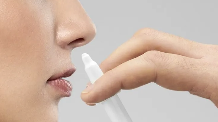 Le CHU de Tours pilote des essais cliniques pour expérimenter un vaccin contre le Covid-19 par spray nasal. (Lovaltech)