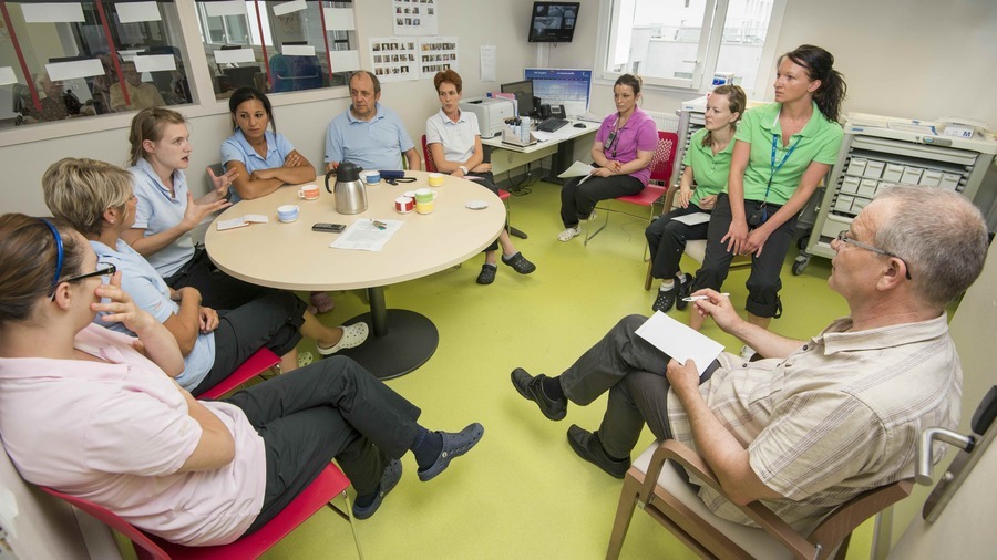 Le programme Perf Ehpad interroge l'organisation des établissements. (Astier/BSIP)