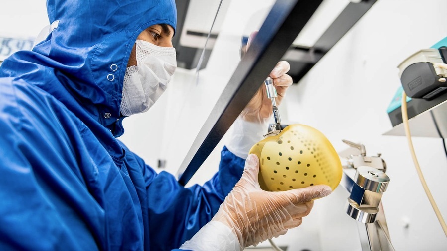 Dans les hôpitaux implanteurs du cœur Carmat, l'inquiétude sur la pérennité de l'entreprise est d'autant plus de mise qu'il n'existe aucune alternative pour les insuffisants cardiaques avec clairement un risque de vies sauvées en moins. (Carmat) - rtificiel Dans les hôpitaux implanteurs du cœur Carmat, l'inquiétude sur la pérennité de l'entreprise est d'autant plus de mise qu'il n'existe aucune alternative pour les insuffisants cardiaques avec clairement un risque de vies sauvées en moins. (Carmat)