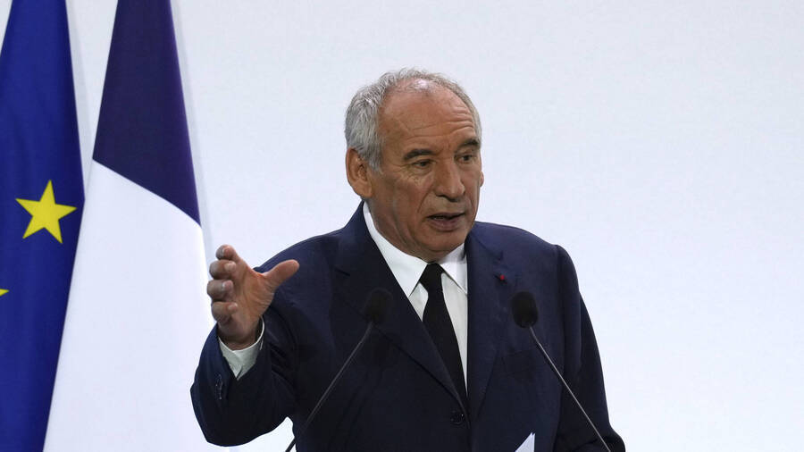 François Bayrou annonce une "réforme en profondeur" du régime des affections longue durée. (Aurélien Morissard/AP/Sipa)