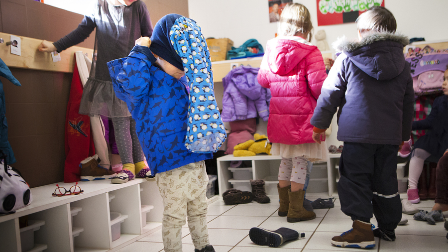 L'Emas peut venir conseiller l'établissement scolaire, sur l'organisation spatiale par exemple. (Amélie Benoist/Image point Fr/BSIP)