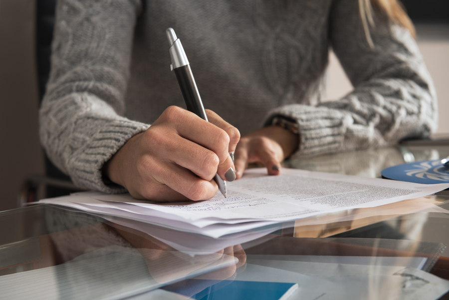 Une check-list sur la sécurité de l'environnement des patients et résidents va être prochainement diffusée par le ministère aux établissements, en vue de prévenir les actes suicidaires au sein des structures. (Image Source BSIP)(Image Source BSIP)