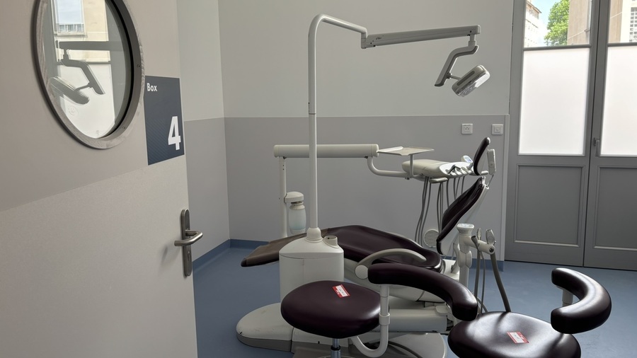 Les urgences dentaires disposent du Pass dentaire pour favoriser l'accès des patients en situation de précarité. (Hospices civils de Lyon)