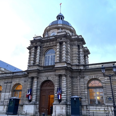 À la une