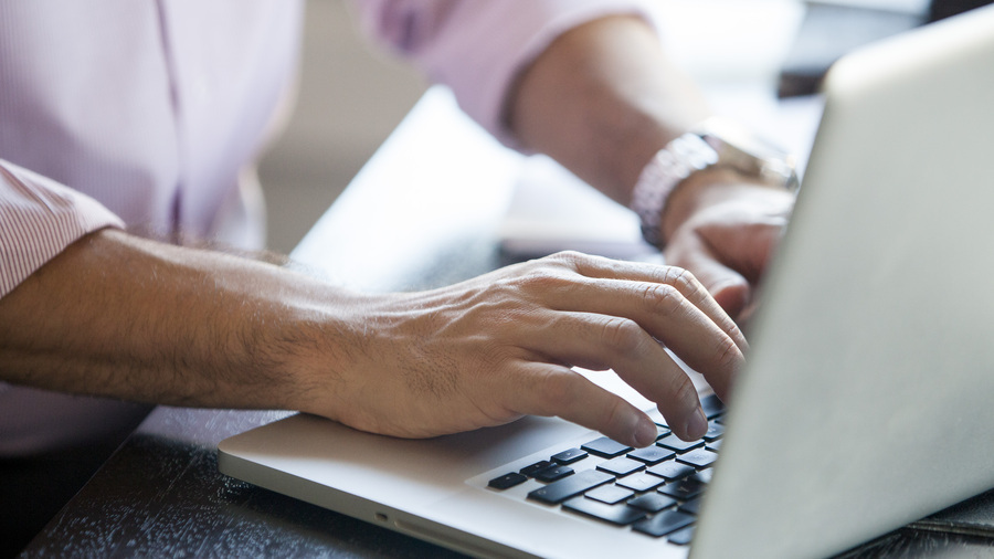 La nouvelle méthodologie est aussi plus complexe avec des risques d'erreurs et d'imprécisions plus grands qu'il faut prendre en compte, pointe la Drees. (Altopress/Photoalto/BSIP)