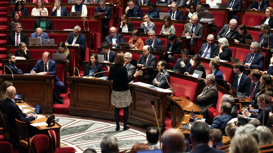 Les députés n'ont pu achever dans les temps la première lecture du projet de loi de financement de la sécurité sociale, et se prononcer sur l'ensemble du texte. Néanmoins, les mesures phares ont pu être débattues et amendées. (Stéphane Lemouton/Sipa)