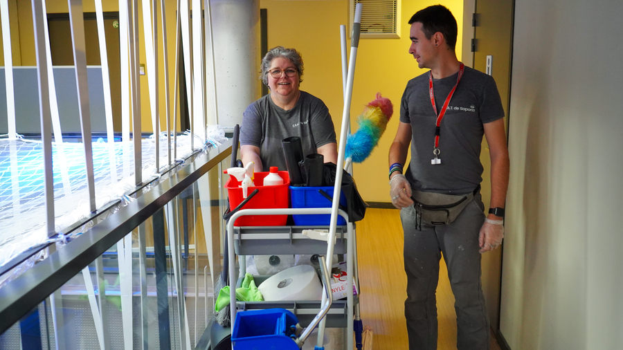 La semaine européenne pour l'emploi des personnes handicapées s'est achevée le 21 novembre. Plusieurs pistes d'amélioration ont été faites par les organisations, qui s'inquiètent par ailleurs des discussions au Parlement. (Tremelet/Image Point FR/BSIP)