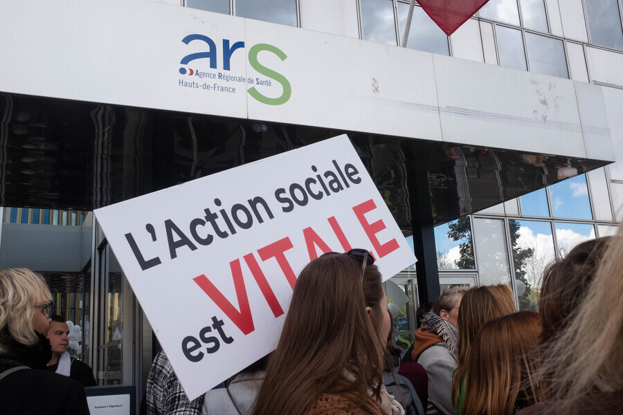 La santé publique ne saurait être pilotée par une logique d'ordre public ni fragmentée entre des entités aux mandats, compétences et moyens sans aucun rapport, estiment les onze anciens ministres de la Santé. (Manuel Magrez/Hospimedia)