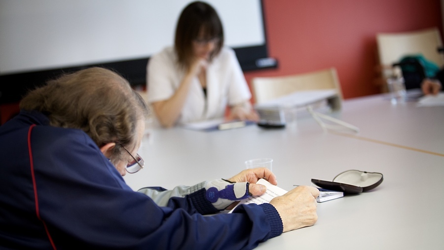 Avec la généralisation du programme Icope, les hôpitaux de proximité disposent d'une nouvelle clé d'entrée pour renforcer leurs coopérations avec le médico-social et leur responsabilité territoriale en matière de santé des personnes âgées. (Amélie Benoist/Image Point FR/BSIP)